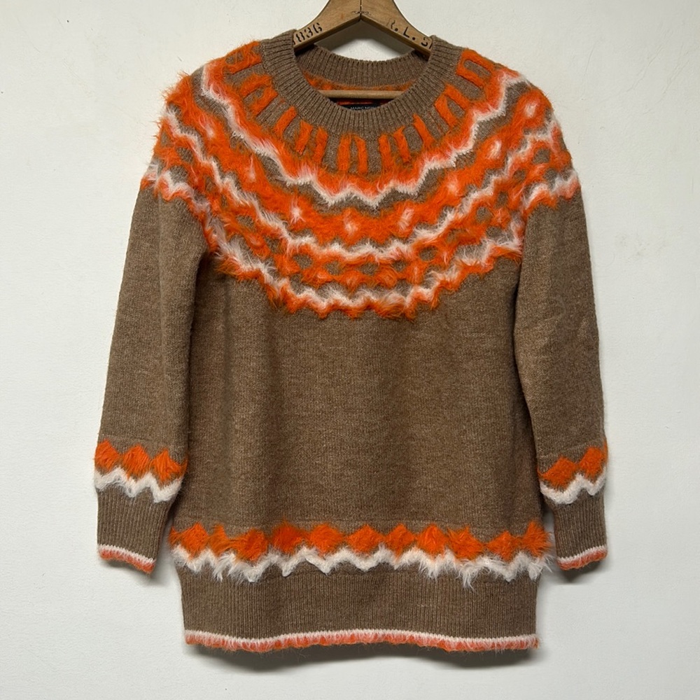 Marc New York Soft & Fuzzy Tan Sweater Orange White Comfy Cozy Fun Fair Isle